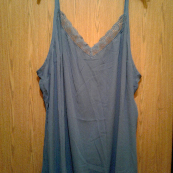 Torrid Lace Tank - Picture 1 of 1